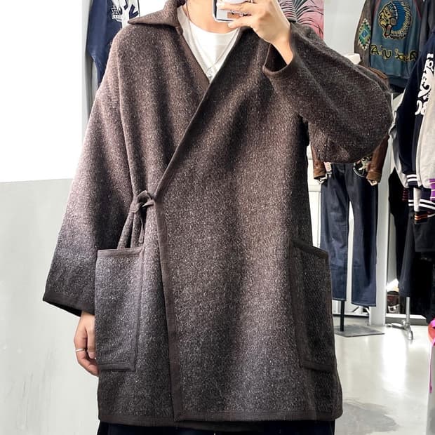 이세이 미야케 70‘s 아카이브 브라운 울 한텐 코트