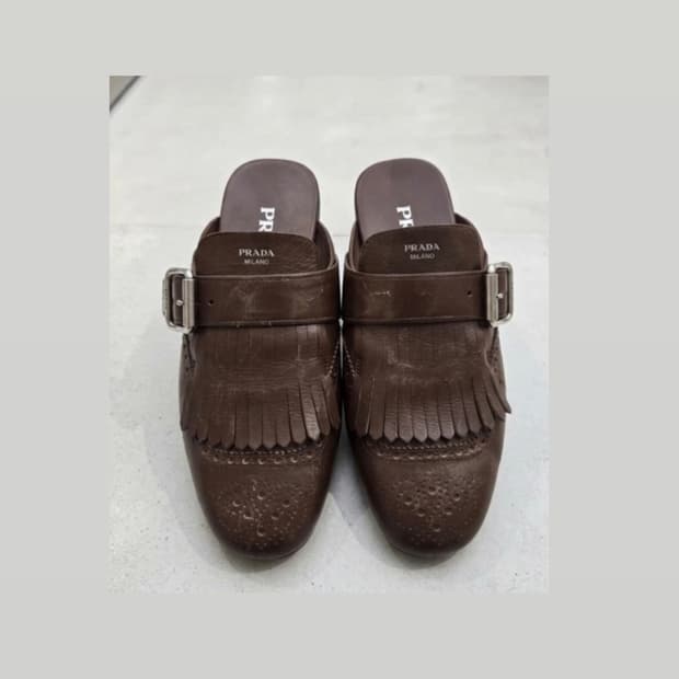 프라다 뭉크 뮬 240