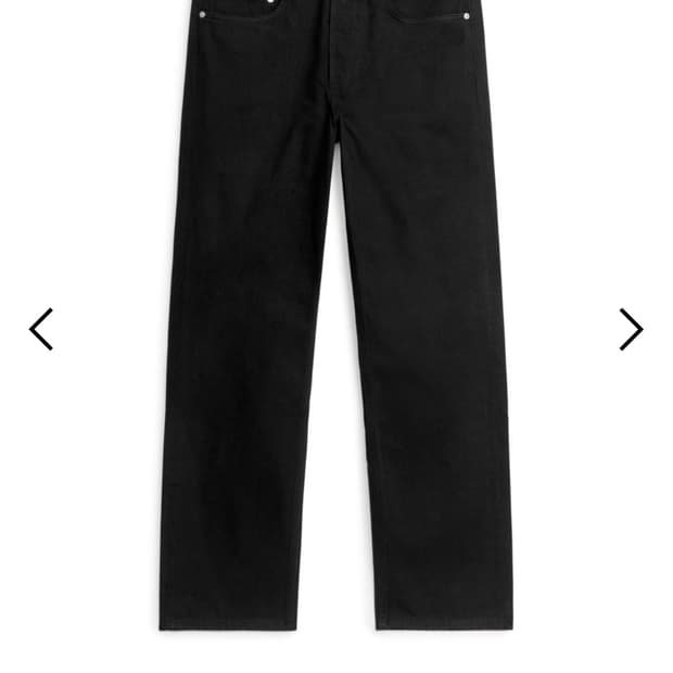 Arket 오션 루즈 스트레이트진 블랙 팝니다(단종색상)