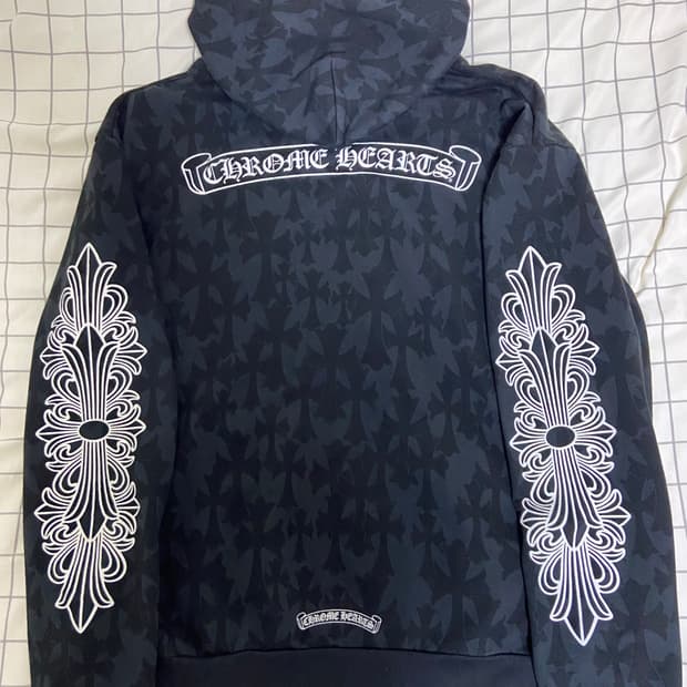 크롬하츠 세메터리 플로랄 후드집업 사이즈 L (인보이스 포함)