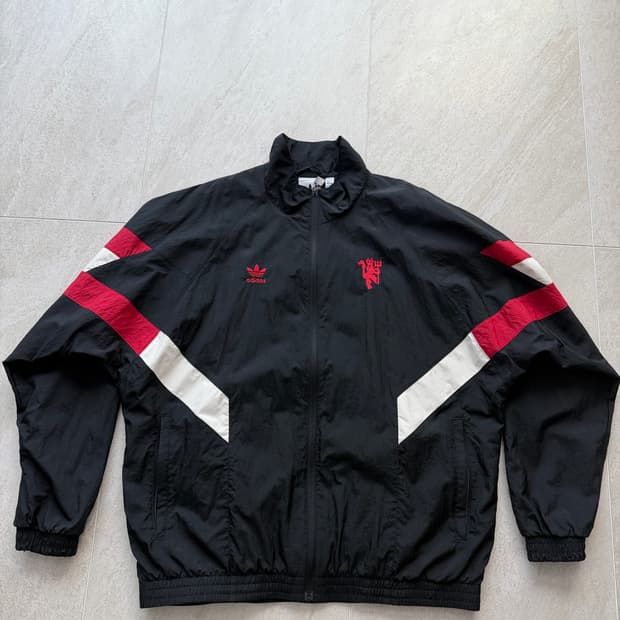 아디다스 맨유 트랙탑 XL