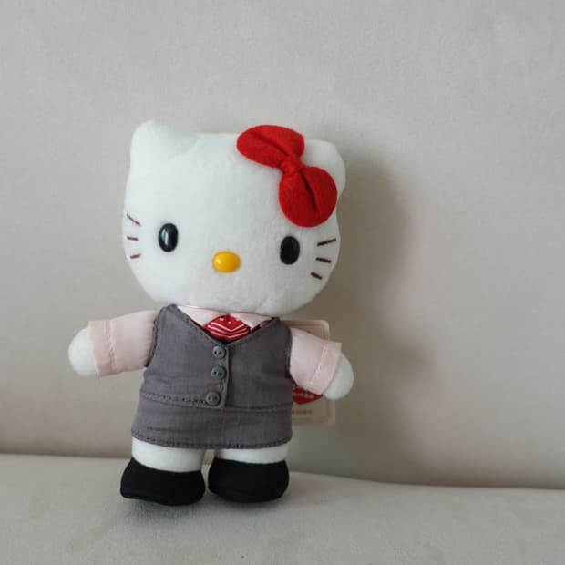 고전 제복 키티