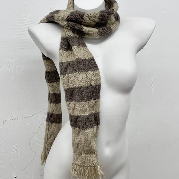 라떼 스트라이프 울 머플러 