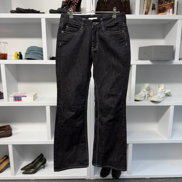 세미부츠컷 데님 팬츠