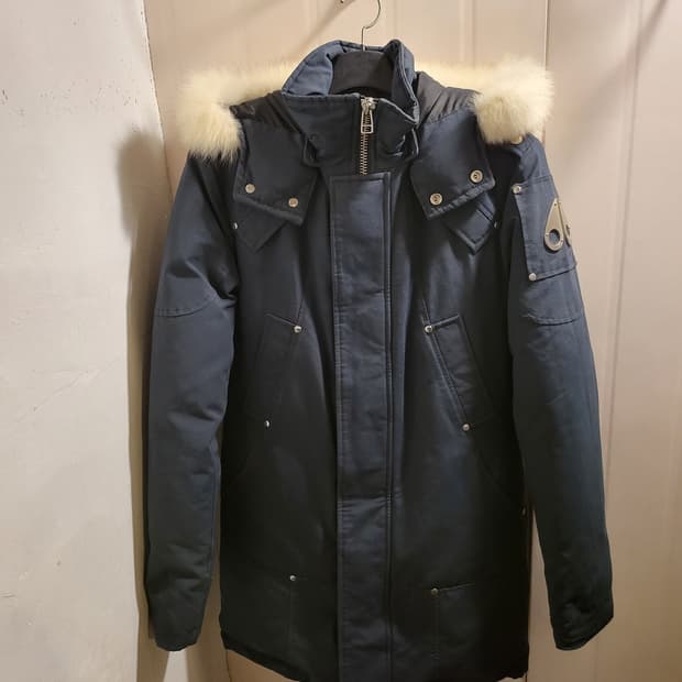 무스너클 스털링 파카 