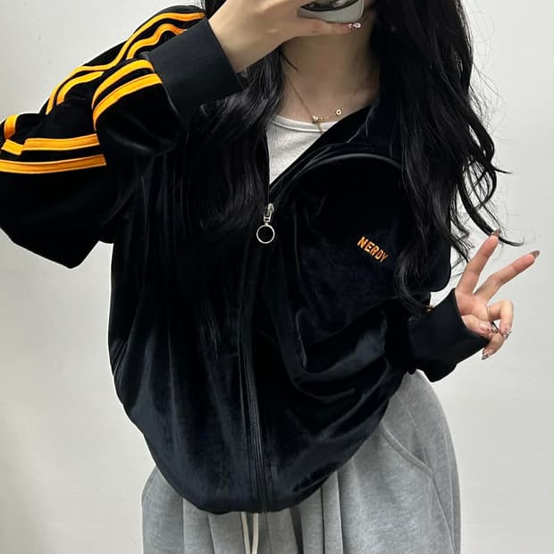 널디 신형 벨루어 벨벳 트랙탑 희귀져지(M)