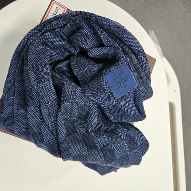 [보증서 정품]루이비통 다미에 머플러 스카프 목도리