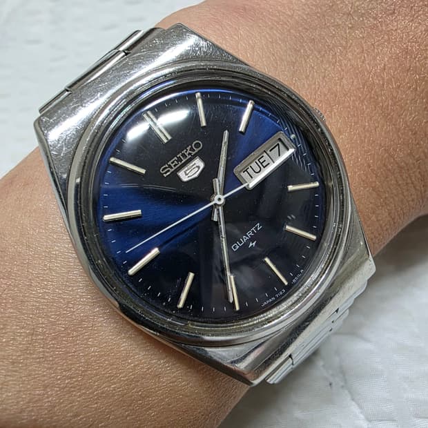세이코5 빈티지 청판 데이데이트 쿼츠 메탈 시계 seiko5