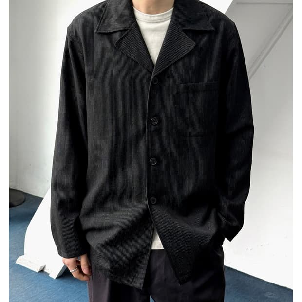 Pinstripe design collar L/S shirt