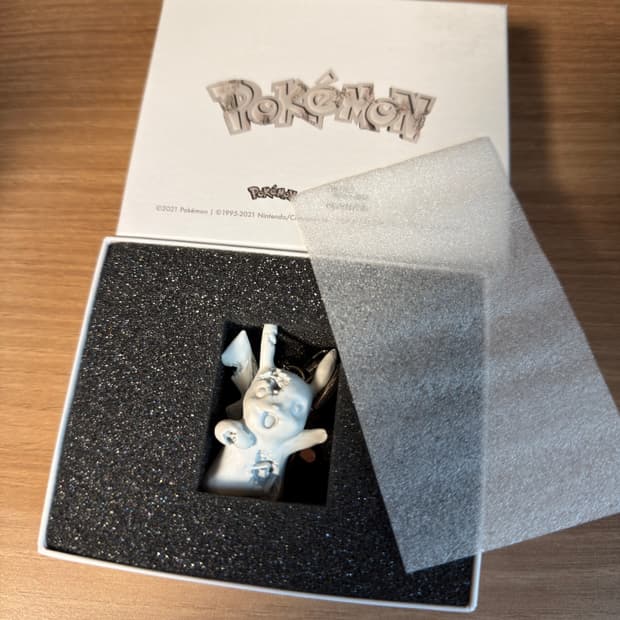 다니엘 아샴 x 포켓몬 피카츄 키링