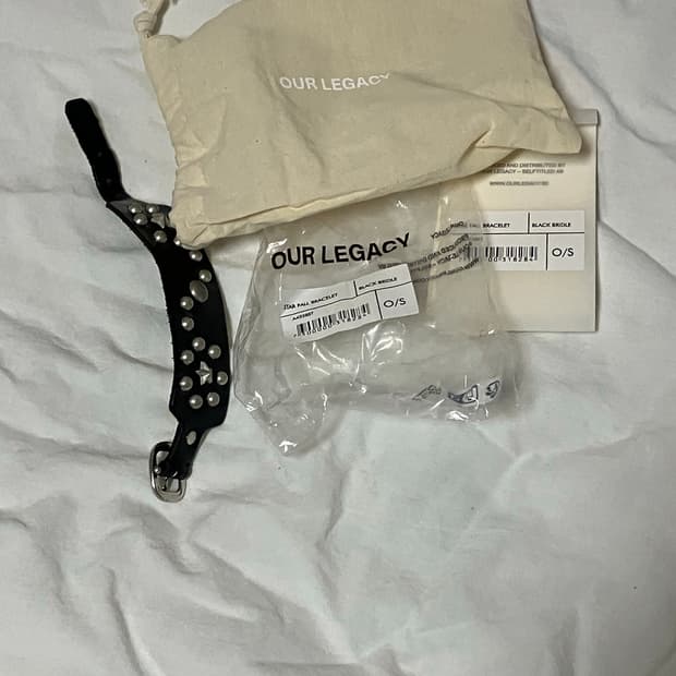 아워레가시 팔찌 판매합니다