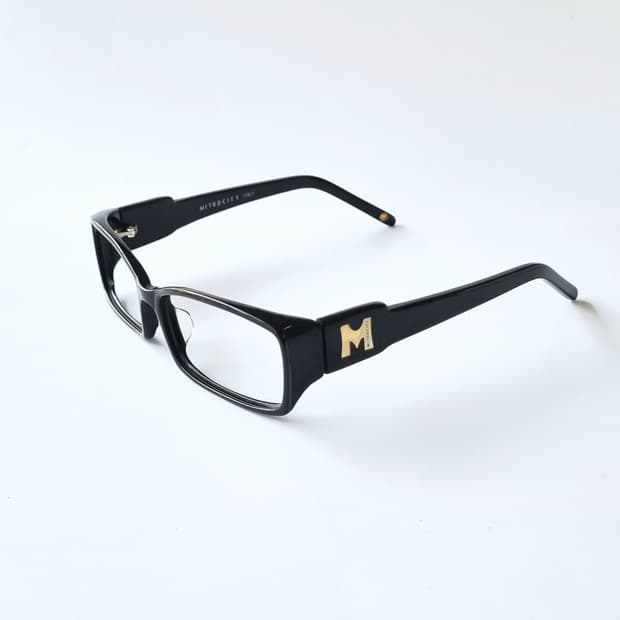 데드스탁 메트로시티 뿔테 빈티지 긱시크 안경테 722