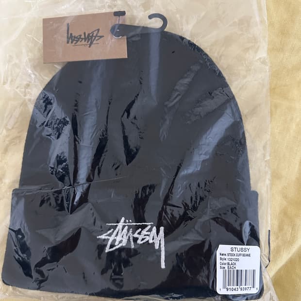 스투시 스톡 커프 비니 블랙