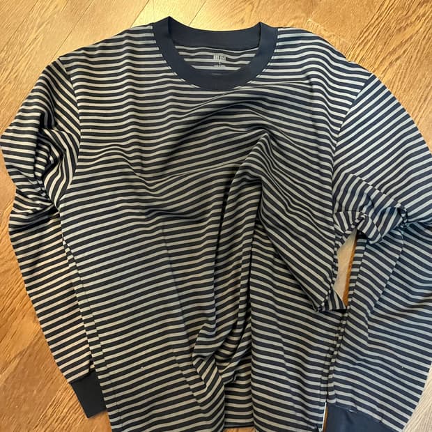 유니클로 AIRism코튼스트라이프T