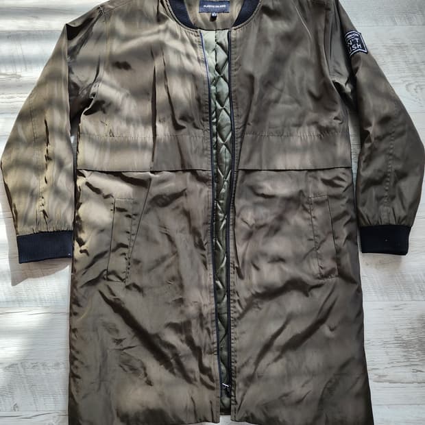 플라스틱아일랜드 경량 롱 패딩 팜. M(66)사이즈 여성 점퍼 자켓