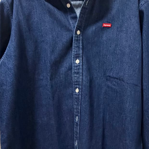 슈프림 데님 셔츠 M사이즈 판매합니다!