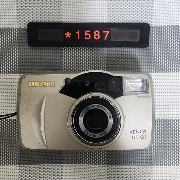 삼성 캐녹스 105 QS 필름카메라