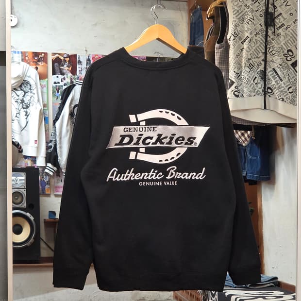 JPN 디키즈 후면 자수 오버핏 블랙 맨투맨