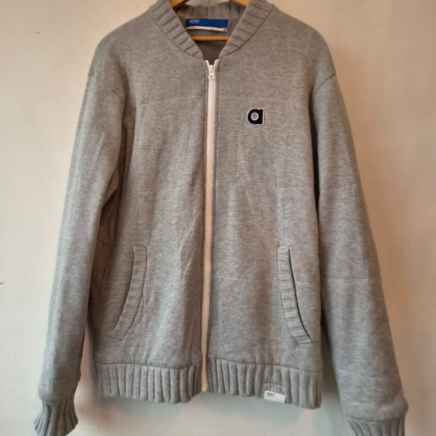 아디다스 오리지널 남성 니트배색블루종점퍼
