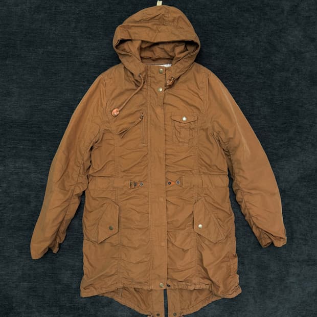 nicole 셔링 피시테일 파카