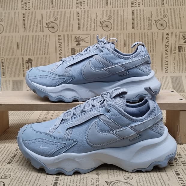 나이키 tc7900 그레이 운동화250