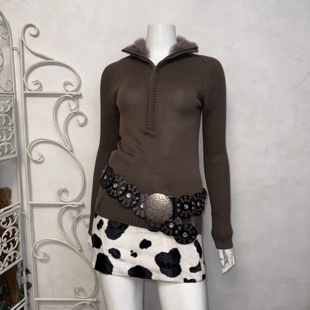 Brown rabbit fur trimming zipup knit