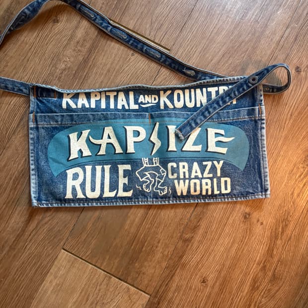 KAPITAL 캐피탈 13온스 데님 데미지드 쇼트 애드 에이프런 앞치마