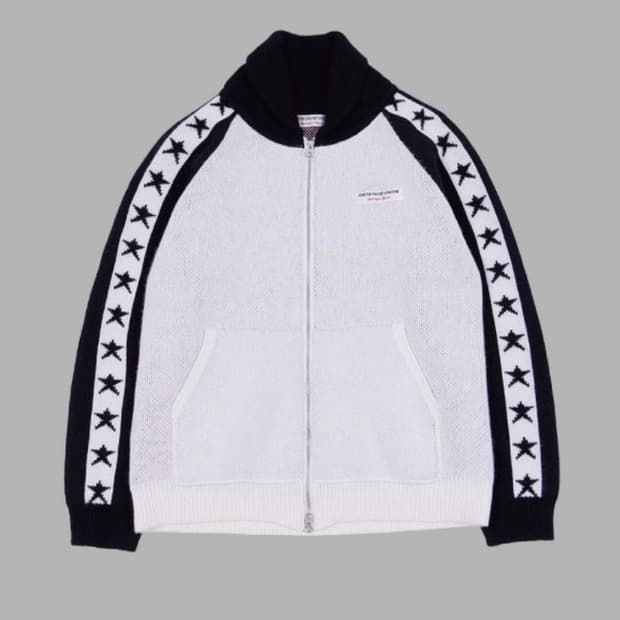 더뮤지엄비지터 자카드 니트 집업