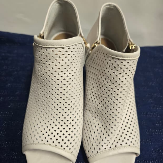 소다 펀칭 오픈 힐 36(230)