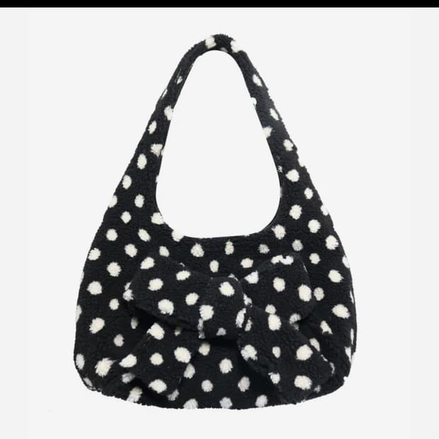 시오서울 도트 플러피 숄더 백 [블랙]