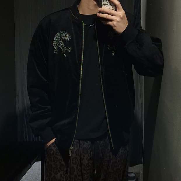 UNDERAIR 언더에어 블랙 호랑이 자수 벨벳 벨루아 스카잔 블루종 L