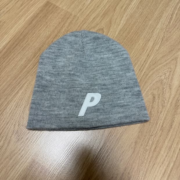 Palace 비니 그레이