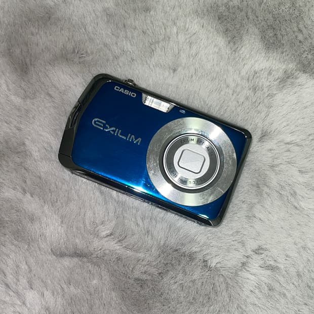 카시오 엑슬림 Z1 디카 카메라