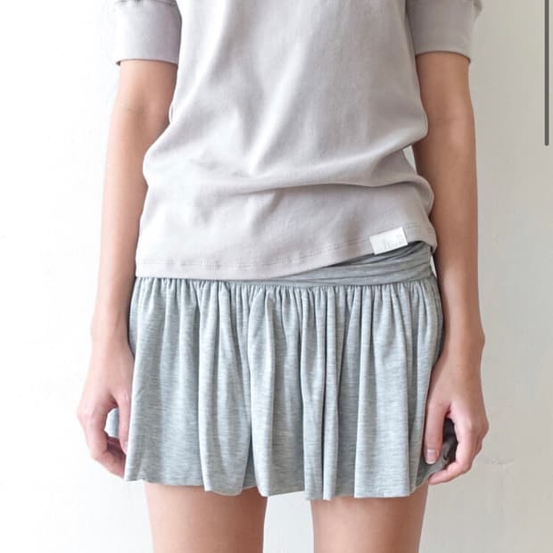 yuzu skirt 구해요!!