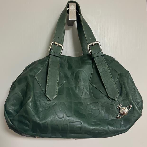 비비안 웨스트우드 orb 레터링 백