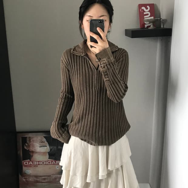 JPN 카라 골지 브라운 니트 반집업