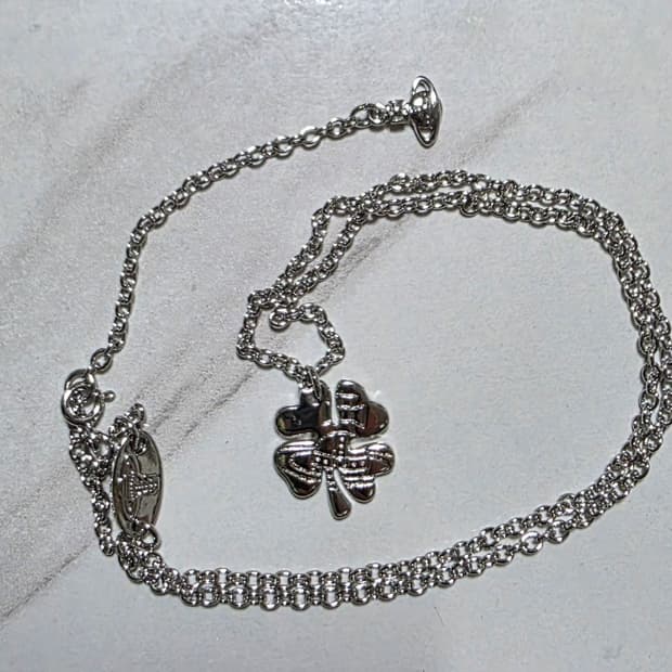 비비안웨스트우드 목걸이