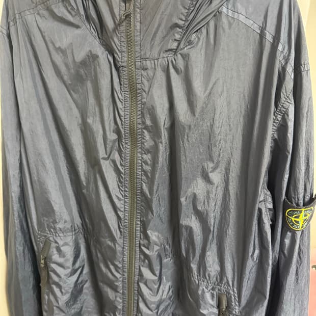 스톤아일랜드 크링클랩스 바람막이 네이비 XL 23ss
