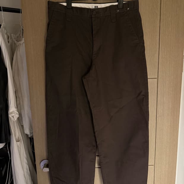 유니클로u와이드핏치노 다크브라운 