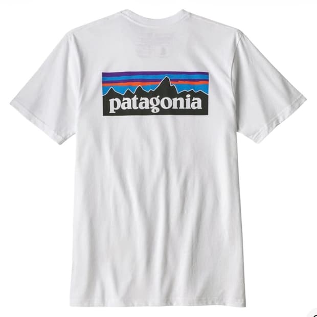파타고니아 P-6 로고 리스폰시빌리티 반팔티 XL화이트