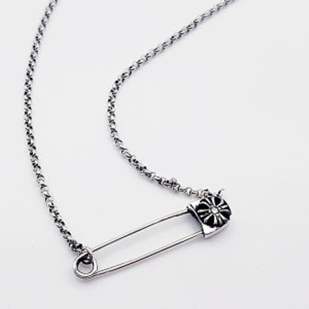 Chrome hearts 세이프티핀 목걸이