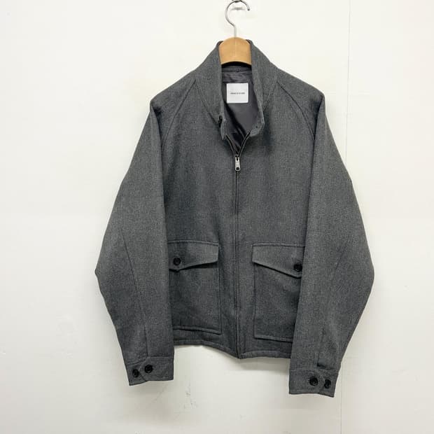 프릭스 스토어 그레이 집업 블루종