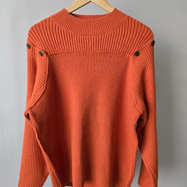 MOUSSY 오픈 숄더 루즈 니트