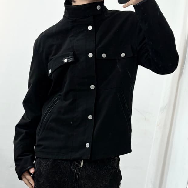 베르사체 투웨이 하이넥 자켓