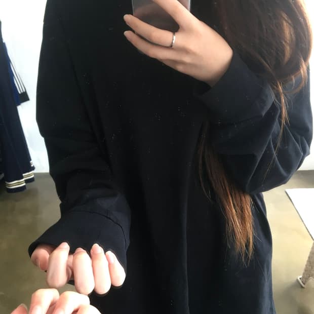 칼하트 블랙 긴팔 맨투맨