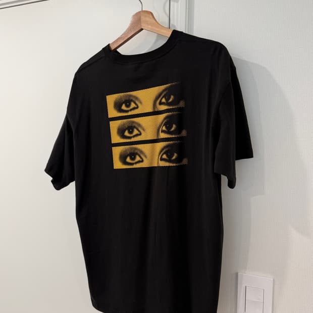 언더커버 X 리바이스 반팔