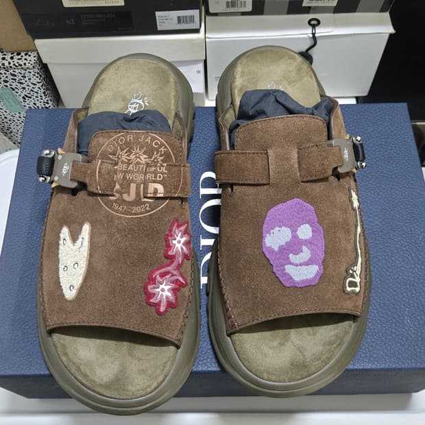 디올 X 캑터스 잭 H타운 커피 EU45사이즈(290~300)