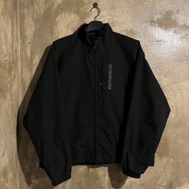 코드그라피 바람막이 자켓