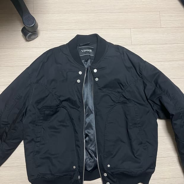 IDWS 아이돈워너셀 마원 자켓 블랙