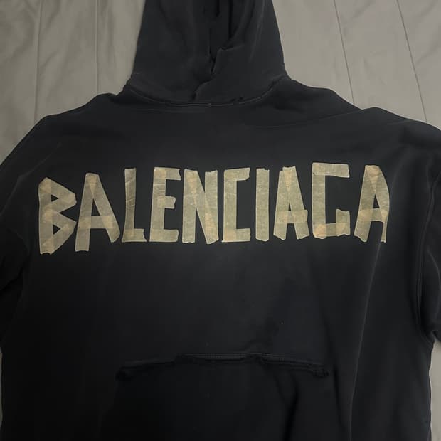 발렌시아가 테이프 타입 후드티 사이즈2